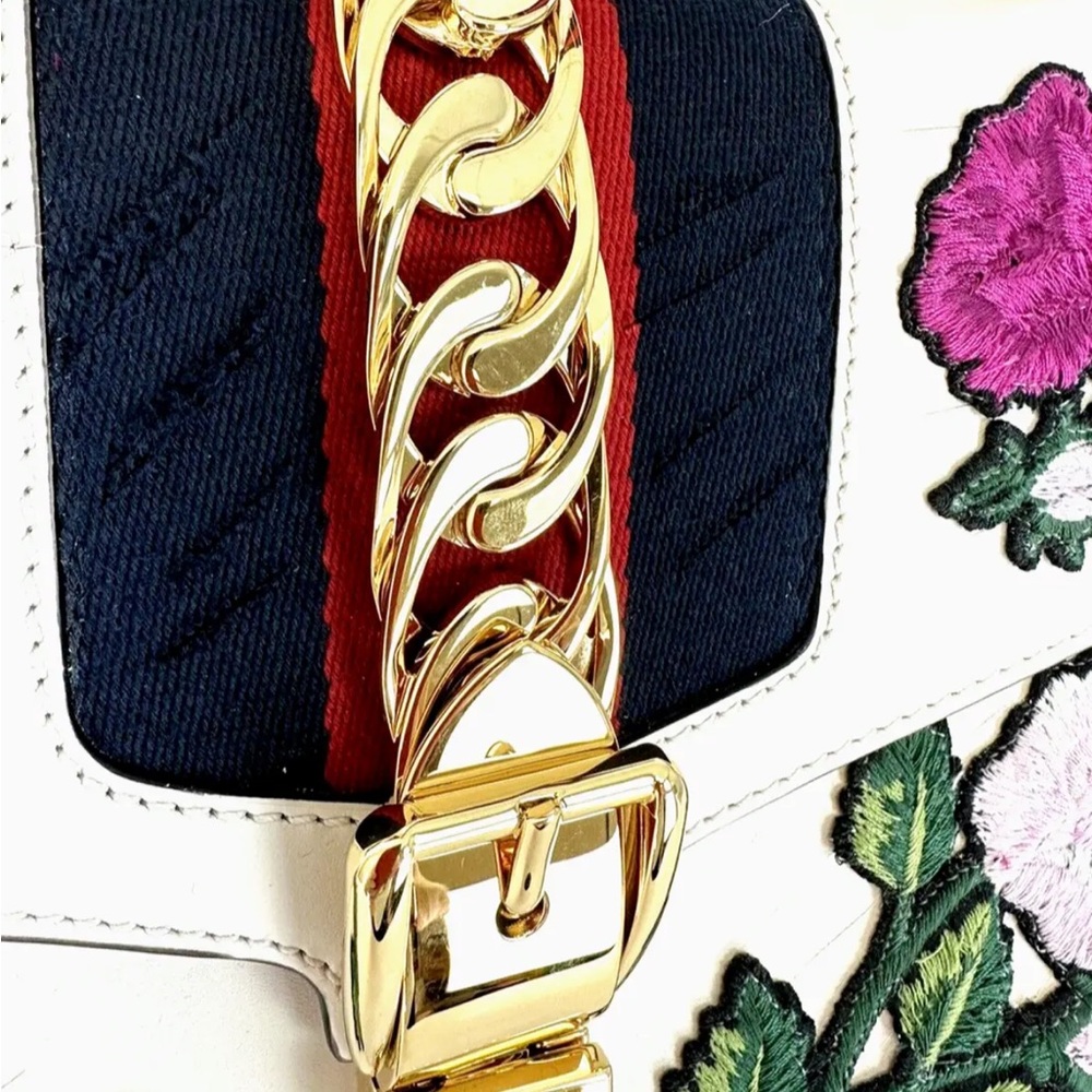SOLD-Gucci Sylvie Leather Shoulder Bag White Embroidered Web Strap 10"x6.5" - Picture 7 of 15